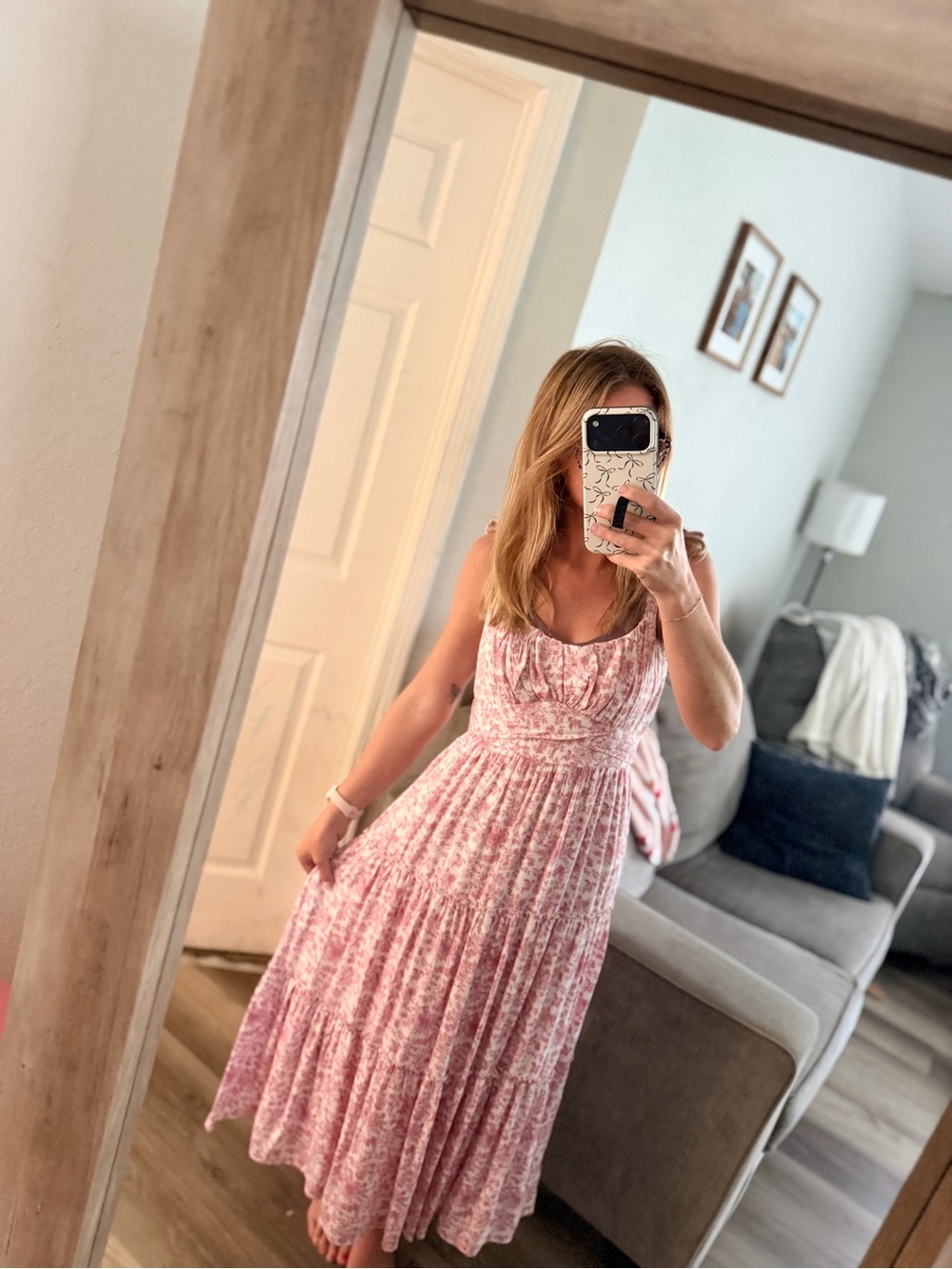 Francescas Pink Floral Tiered Maxi Dress
